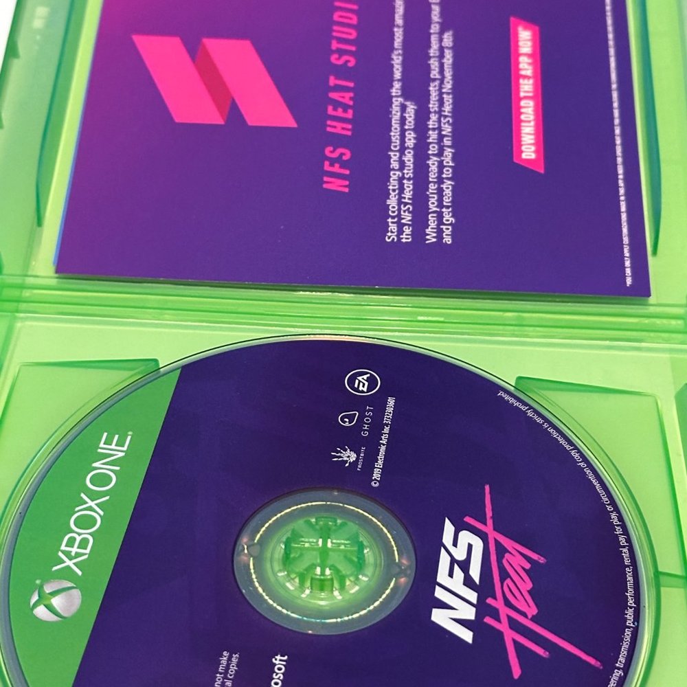 NFS Heat XBox One Complete in Box With Manuals - Picture 3 of 3
